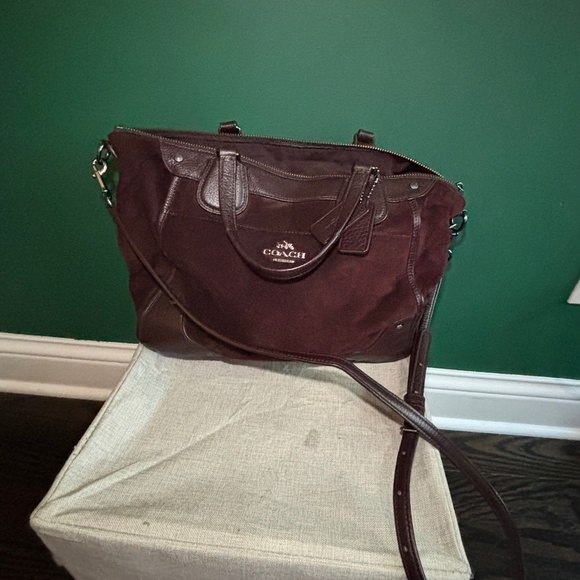 Burgundy suede Coach tote - Picture 2 of 4